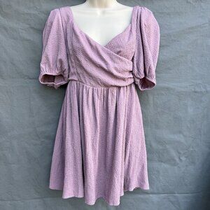 Lulu's Size S Lavendar Purple Criss Cross Sweetheart Neckline Valentine's Dress
